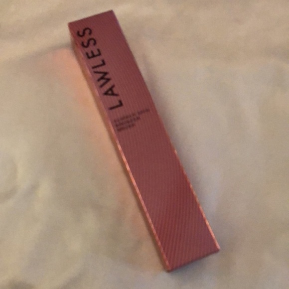 Lawless Summer Skin Bronzer Brush Vegan & Cruelty Free Full Size NIB - Picture 13 of 13